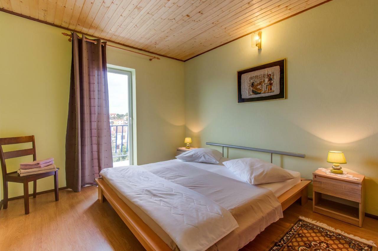 Apartment Malvina Mali Lošinj Exterior foto